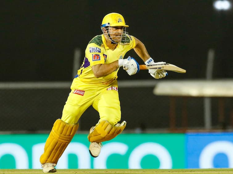 IPL 2023 News CSK Legend MS Dhoni Viral Video Dhoni Confirms His Participation In IPL 2023 ‘Will Be Back In Chepauk’: CSK Legend MS Dhoni Confirms His Participation In IPL 2023 - WATCH
