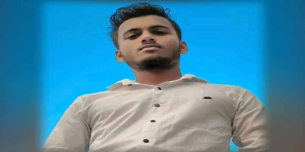 Haridevpur Update: দশমীতে রাত তিনটের পরে খুন অয়ন, দাবি নিহতের বন্ধুর Haridevpur Update: Dashami Haridevpur's Ayan Mandal was killed after three o'clock Haridevpur Update: দশমীতে রাত তিনটের পরে খুন অয়ন, দাবি নিহতের বন্ধুর