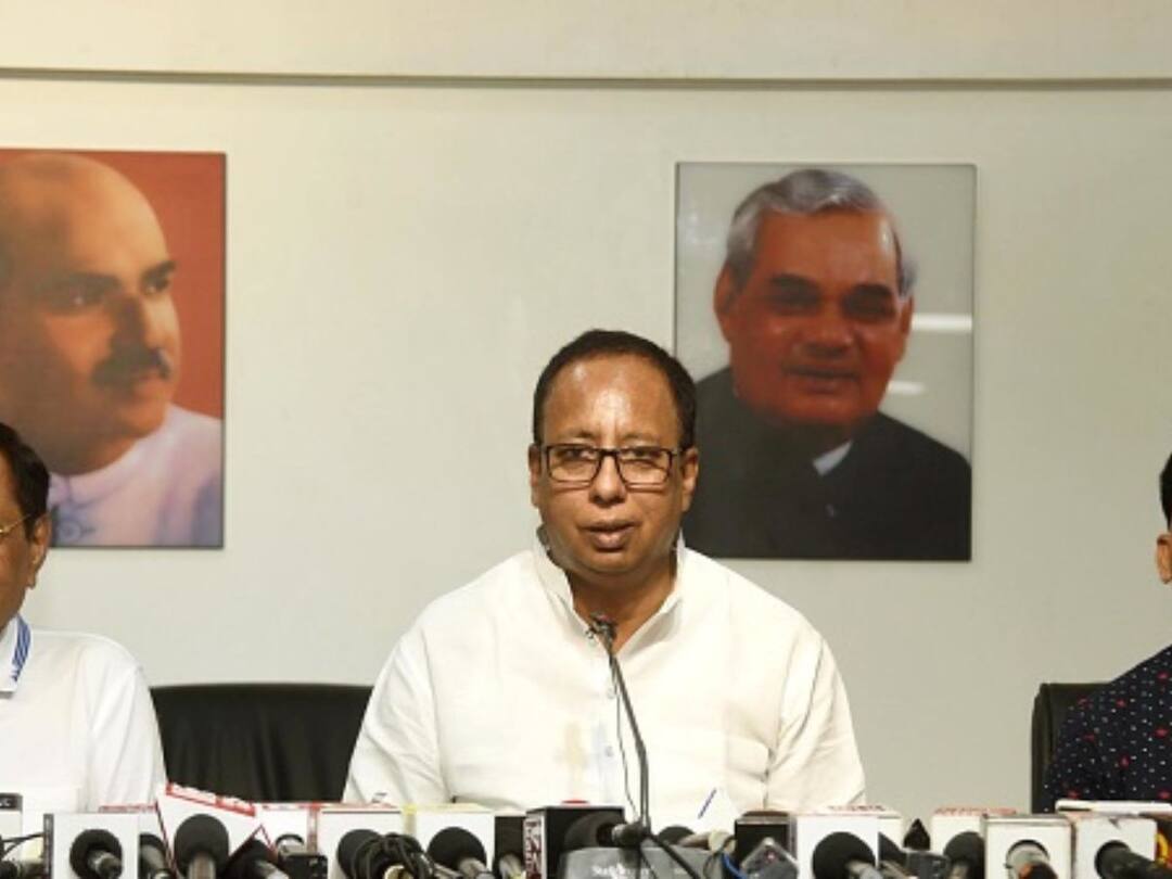 Bihar Politics: BJP नेता संजय जायसवाल का तंज, बताया CM नीतीश को कौन सी बीमारी है, कहा- 'उसका कोई इलाज नहीं' Bihar BJP Leader Sanjay Jaiswal Attacked On CM Nitish Kumar Over Population Control Controversial Statement ANN Bihar Politics: BJP नेता संजय जायसवाल का तंज, बताया CM नीतीश को कौन सी बीमारी है, कहा- 'उसका कोई इलाज नहीं'