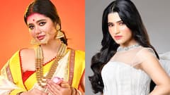 লক্ষ্মীপুজোর আলপনা দিয়ে জ্বর এসেছিল পূজারিণীর, বন্ধুদের সঙ্গে রাত জেগে কোজাগরী কাটান এনা