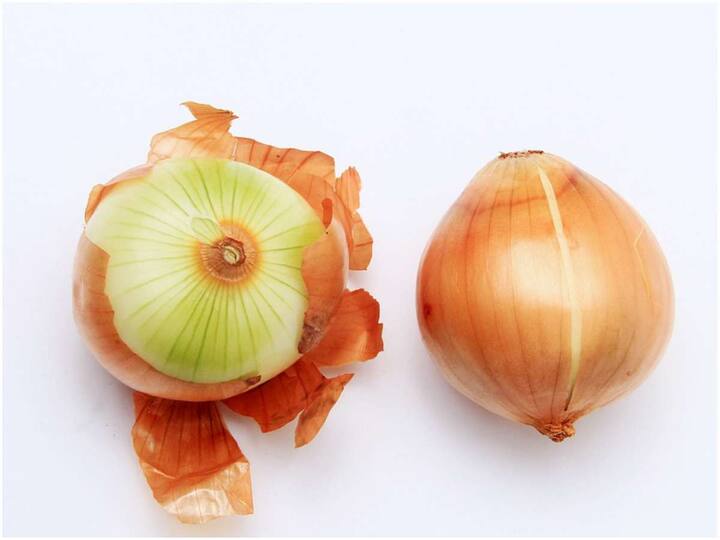 There are many benefits of onion skin powder ఉల్లిపాయ తొక్కలు పడేయకుండా పొడి చేసి దాచుకుంటే వంటల్లో ఇలా వాడుకోవచ్చు