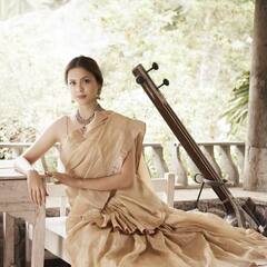 सालों बाद बिल्कुल बदल गई हैं 'किसना' की 'लक्ष्मी', शॉर्ट हेयर में लेटेस्ट तस्वीरें देख लगेगा झटका!