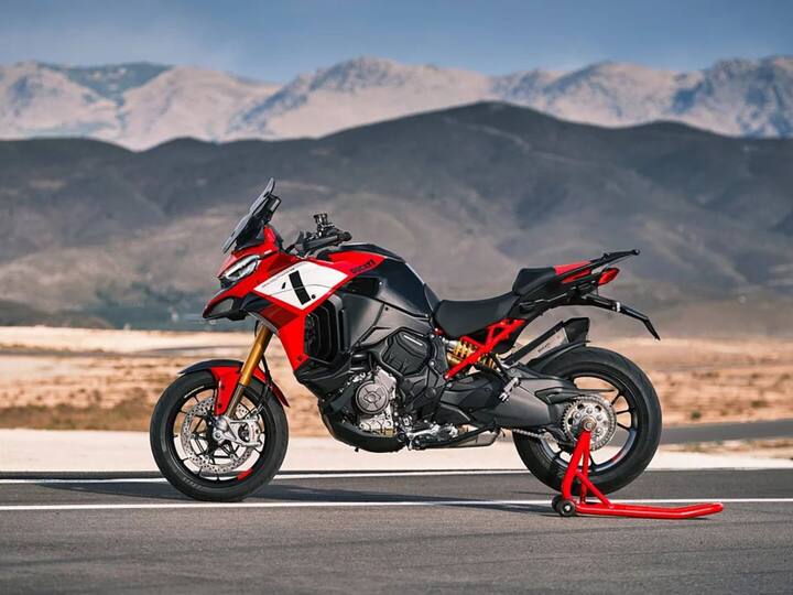 क्रॉसओवर सेगमेंटमधील ही कंपनीची सर्वात पॉवरफुल बाईक आहे. ही बाईक लॉन्च केल्यावर डुकाटीने दिल्ली, मुंबई, चेन्नई, हैदराबाद, कोची, कोलकाता, पुणे आणि बंगळुरू येथील डीलरशिपवर बाईकची बुकिंग देखील nसुरू केली आहे. डुकाटी या वर्षी नोव्हेंबरमध्ये या बाईकची डिलिव्हरी सुरू करणार आहे.