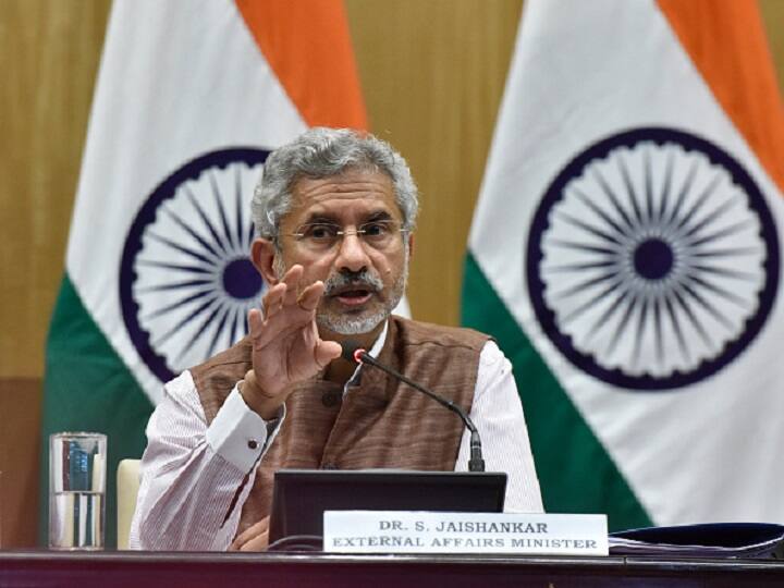 India On Ukraine Issue : ”யாருக்கும் நன்மை இல்லை” : உக்ரைன் விவகாரத்தில் வெளிப்படையாக பேசிய மத்திய அமைச்சர் ஜெய்சங்கர் Russian Ukraine Conflict Does Not Serve Anybody Interests external affairs minister S Jaishankar India On Ukraine Issue : ”யாருக்கும் நன்மை இல்லை” : உக்ரைன் விவகாரத்தில் வெளிப்படையாக பேசிய மத்திய அமைச்சர் ஜெய்சங்கர்