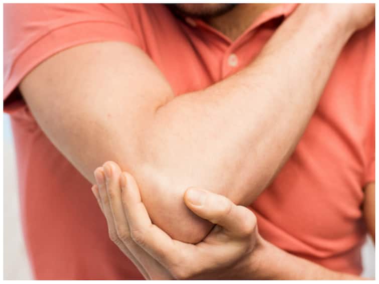 Why does the current feel when elbow sudden collision somewhere know the reason why we the name Funny Bone कोहनी के कहीं अचानक टकराने से इसीलिए महसूस होता है करंट? जानिए 'फनी बोन' नाम पड़ने के पीछे की दिलचस्प वजह