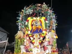 கரூர் : ஸ்ரீ கல்யாண வெங்கடரமண சுவாமி கோவிலில் இத்தனை சிறப்புகளா? கோவிந்தா கோஷத்துடன் தரிசித்த பக்தர்கள்