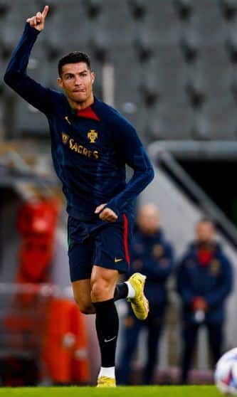 37 ਸਾਲ ਦੀ ਉਮਰ 'ਚ ਸਿਰ ਚੜ੍ਹ ਕੇ ਬੋਲ ਰਿਹੈ Cristiano Ronaldo ਦਾ ਜਾਦੂ
