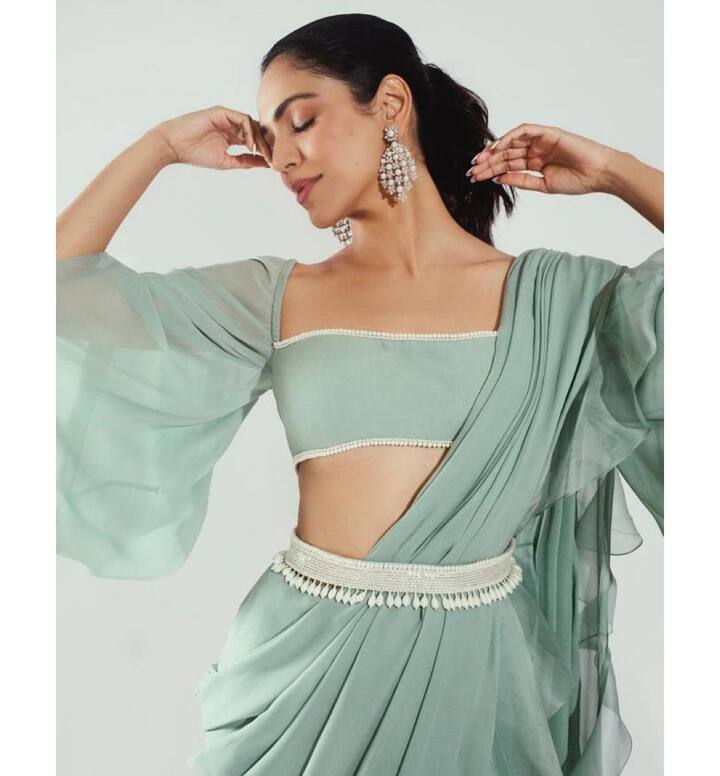 तिने नुकतंच नवे फोटोशूट इंस्टाग्रामवर शेअर केलं आहे.(फोटो सौजन्य :shriya.pilgaonkar/इंस्टाग्राम)