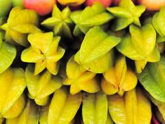 Star Fruit Benefits: கேரம்போலா எனப்படும் ஸ்டார்  பழத்தின் நன்மை, தீமைகள் என்ன?
