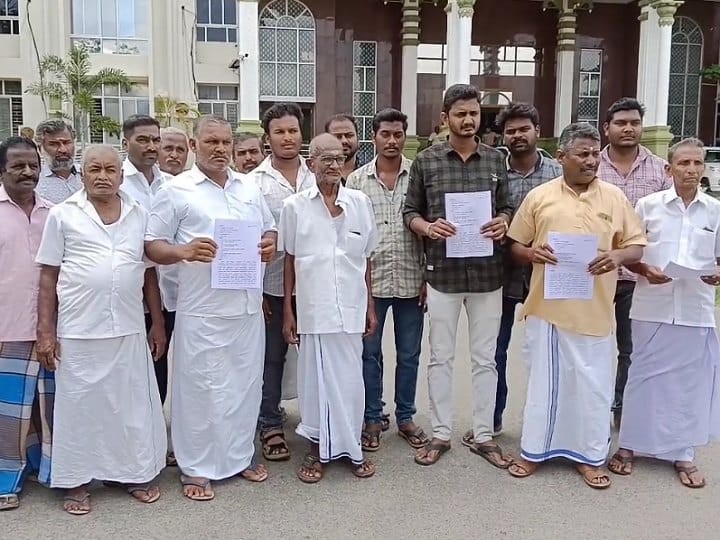 100 நாள் வேலை வழங்கப்படாததால் வாழ்வாதாரம் பாதிப்பு -  கரூர் குறைதீர் கூட்டத்தில் மனு