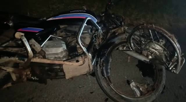 Dahod Accident Three bike accident on Dahod Garbada road, one died Dahod Accident : ગરબાડા હાઈવે પર ત્રણ બાઇક વચ્ચે અકસ્માત, એકનું મોત