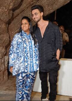 Ashvini Yardi के बर्थडे बैश में लगा सितारों का तांता, Salman Khan से लेकर Akshay Kumar तक ने की शिरकत