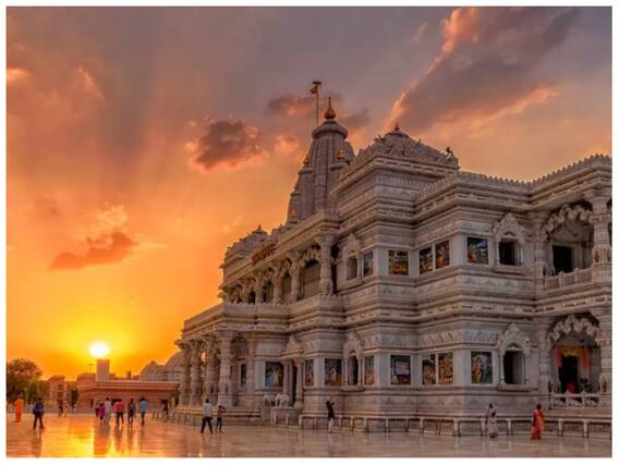 Karwa Chauth Surprise: करवाचौथ पर पत्नी के साथ घूमने के लिए बेस्ट प्लेस, दिल्ली-NCR से सिर्फ 2 घंटे में पहुंच जाएंगे