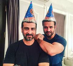 Ronit Roy Birthday: पहली पत्नी और बेटी से अलग हुए फिर नीलम को बनाया हमसफर, उतार चढ़ाव से भरी है रोनित रॉय की जिंदगी