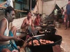 Jhargram News: ১৬০ বছরের পরম্পরা, পুজোর মরসুমে ঝাড়গ্রামের ১ টি দোকানেই জিলিপি তৈরির অনুমতি !