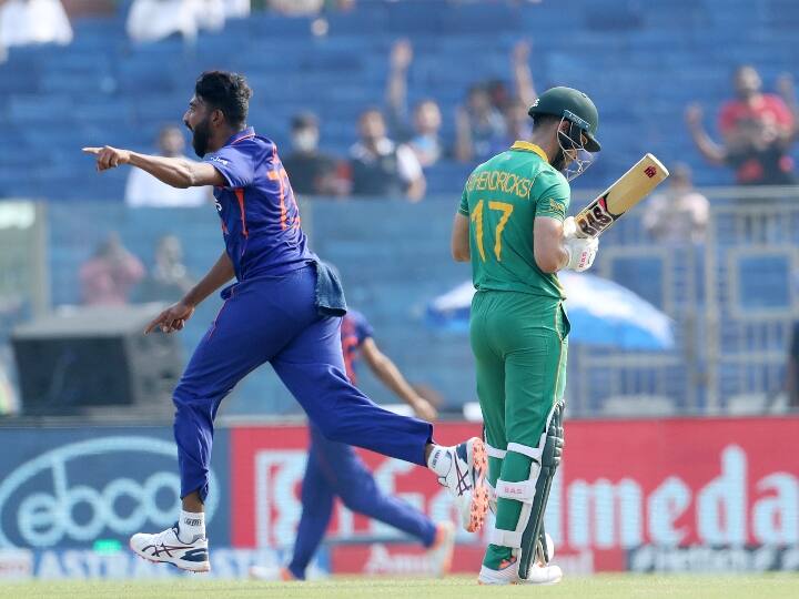 IND vs SA 3rd ODI South Africa Collapse to Their Fourth-Lowest Total in ODIs Sets 100 runs target against India IND vs SA 3rd ODI: दक्षिण अफ्रीका के नाम दर्ज हुआ बेहद शर्मनाक रिकॉर्ड, चौथी बार पारी में बनाए 100 से कम रन