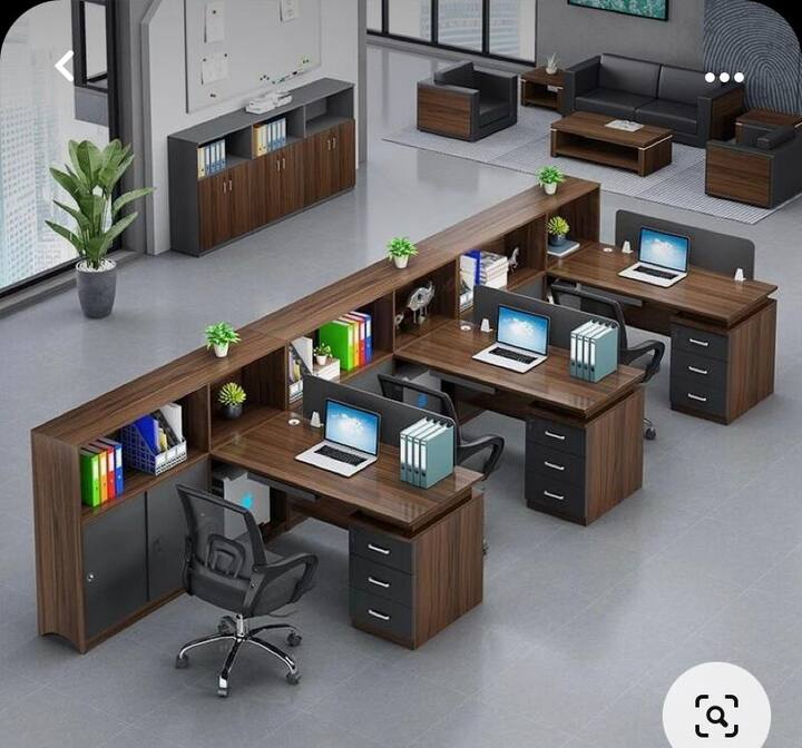 इथे कार्यकर्त्यांना बसण्यासाठी मोठा हॉल, कॉन्फरन्स रुम, अध्यक्षांना आणि पदाधिकाऱ्यांना बसण्यासाठी स्वतंत्र रुम्स देखील तयार करण्यात येणार आहे.