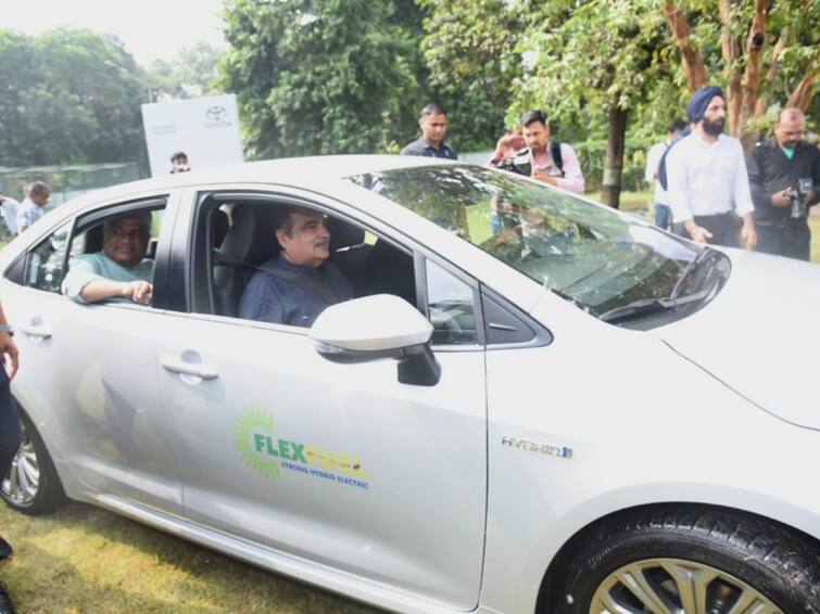 nitin gadkari launches flex fuel electric car Dream Come True, Says Nitin Gadkari As He Launches Car That Runs Both On Fuel, Electricity