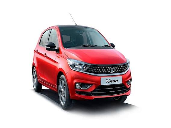 Tata Tigor- Tata તેના Tigor પર ₹23,000 સુધીની છૂટ આપી રહી છે. આ અંતર્ગત, આ કારના XE અને XM વેરિઅન્ટ્સ પર ₹3,000 નું કોર્પોરેટ ડિસ્કાઉન્ટ સાથે ₹10,000 નું એક્સચેન્જ બોનસ આપવામાં આવી રહ્યું છે. આ ઉપરાંત, કંપની XZ અને XZ+ વેરિઅન્ટ પર રૂ. 10,000નું રોકડ ડિસ્કાઉન્ટ, એક્સચેન્જ બોનસ તરીકે રૂ. 10,000 અને XZ અને XZ+ વેરિએન્ટ પર રૂ. 3,000 કોર્પોરેટની ઓફર પણ આપી રહી છે.