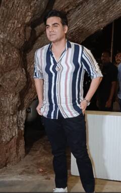 Ashvini Yardi के बर्थडे बैश में लगा सितारों का तांता, Salman Khan से लेकर Akshay Kumar तक ने की शिरकत