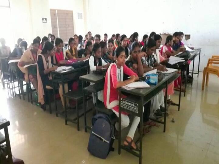 Engineering Classes: ఇంజినీరింగ్ తరగతులు వచ్చేవారం ప్రారంభం! బి-కేటగిరీ సీట్ల భర్తీకి గడువు పెంపు! Telangana engineering colleges to begin classes in November first week Engineering Classes: ఇంజినీరింగ్ తరగతులు వచ్చేవారం ప్రారంభం! బి-కేటగిరీ సీట్ల భర్తీకి గడువు పెంపు!