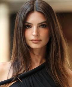 Emily Ratajkowski On Her Sexuality: ब्रैट पिट को डेट करने को लेकर बटोर रही थी सुर्खियां, अब एमिली ने खुद को बताया बायसेक्सुअल!