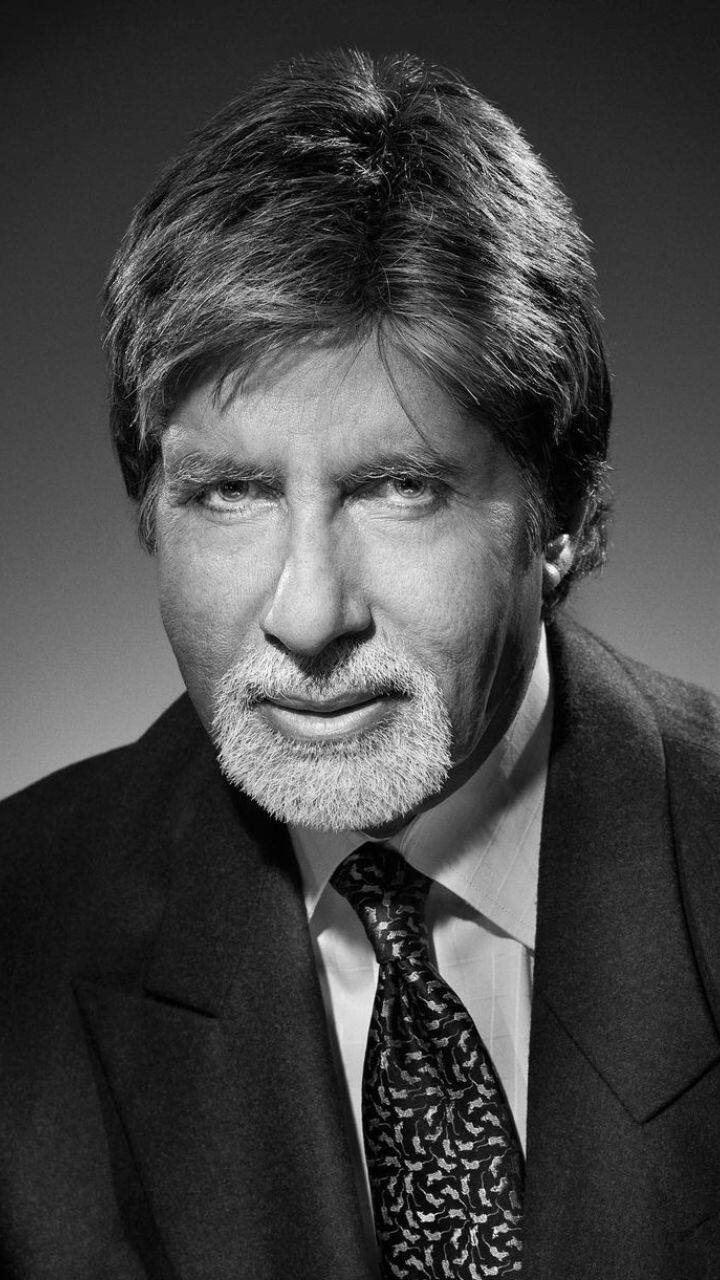 இவரது நடிப்பில் 1988 ஆம் ஆண்டு வெளியான செஹென்ஷா திரைப்படம் ரசிகர்கள் மத்தியில் நல்ல வரவேற்ப்பை பெற்றது