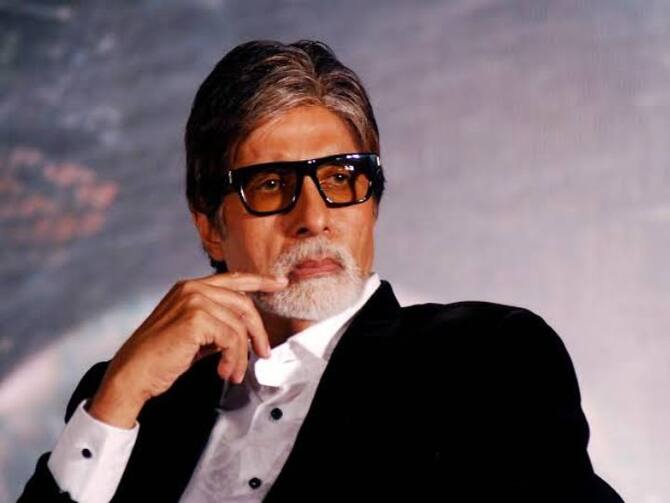 Amitabh Bachchan Spoke About His Entry In Politics, Read Here | Amitabh  Bachchan Birthday: जब फिल्में छोड़ अमिताभ बच्चन ने राजनीति में ली थी  एंट्री, इस वजह से उठाया ये कदम