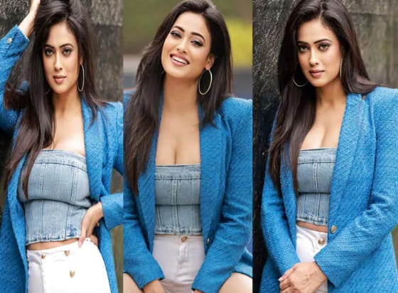 Shweta Tiwari Photos: ਟੀਵੀ ਤੋਂ ਭੋਜਪੁਰੀ ਅਤੇ ਬਾਲੀਵੁੱਡ ਫਿਲਮਾਂ ਤੱਕ ਦਾ ਸਫਰ ਤੈਅ ਕਰਨ ਵਾਲੀ ਸ਼ਵੇਤਾ ਤਿਵਾਰੀ ਦੇ ਪ੍ਰਸ਼ੰਸਕਾਂ ਦੀ ਲਿਸਟ ਕਾਫੀ ਲੰਬੀ ਹੈ। ਫੈਨਜ਼ ਉਸ ਦੀ ਫੋਟੋ-ਵੀਡੀਓ ਨੂੰ ਦੇਖਣ ਲਈ ਕਾਫੀ ਉਤਸੁਕ ਹਨ।