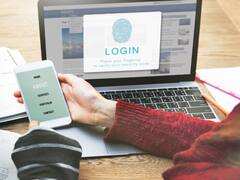 Aadhaar Card: कितने तरह के होते हैं आधार कार्ड, जानें हर कार्ड के खास फीचर्स