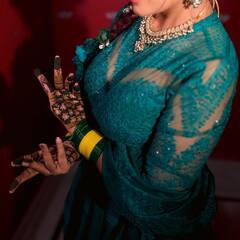 टील ग्रीन लहंगा...हरी-पीली चूड़ियां....मेहंदी की रात कुछ ऐसे सजीं ऋचा चड्ढा, पति अली संग दिए नॉटी पोज