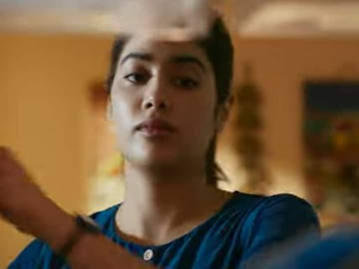 Janhvi kapoor Mili 20 days in a minus 15 degree freezer How tough was the role of Milli Mili : '20 दिवस उणे 15 डीग्री फ्रीजरमध्ये...' जान्हवी कपूरसाठी 'मिली'ची भूमिका किती कठीण होती?