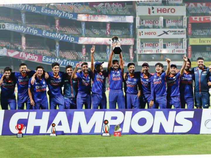 India vs South Africa Most Wins For Team India in a Year 38 record Delhi IND vs SA: दक्षिण अफ्रीका को हराकर टीम इंडिया ने तोड़ा अपना ही रिकॉर्ड, इस मामले में की ऑस्ट्रेलिया की बराबरी