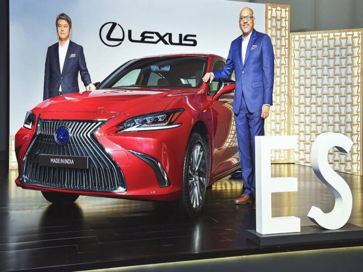 Luxury car lexux es launched in india check its price features and look Luxury Car: लेक्सस की लग्जरी हाइब्रिड कार Lexux ES 300h हुई लॉन्च, देखें डिटेल्स