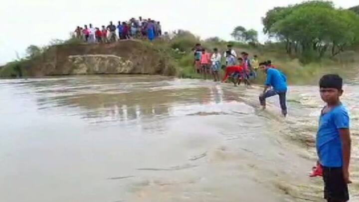 কাল থেকে পরিস্থিতির উন্নতি হবে। দার্জিলিং, কালিম্পং ও সিকিমে ধসের আশঙ্কা।  উত্তরে আজও ভারী বৃষ্টি।