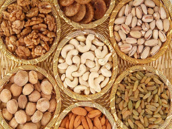 Food Identification: त्योहार के सीजन में आपके घर भी पहुंचेंगे ये घटिया ड्राई फ्रूट्स, कतई ना खाएं, तुरंत करें क्वालिटी चेक How to Check the quality of Dryfruits or difference between Real and Fake Dryfruit Food Identification: त्योहार के सीजन में आपके घर भी पहुंचेंगे ये घटिया ड्राई फ्रूट्स, कतई ना खाएं, तुरंत करें क्वालिटी चेक
