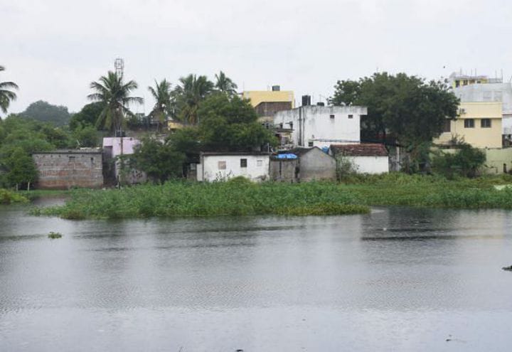 திருமானூர் ஒன்றியத்தில்அனைத்து ஏரிகளும் தூர்வார வேண்டும்  - விவசாயிகள் கோரிக்கை