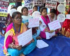 প্রাথমিক শিক্ষা পর্ষদের ইন্টারভিউ বয়কটের সিদ্ধান্ত, প্রস্তাব ফেরালেন TET উত্তীর্ণ চাকরিপ্রার্থীরা