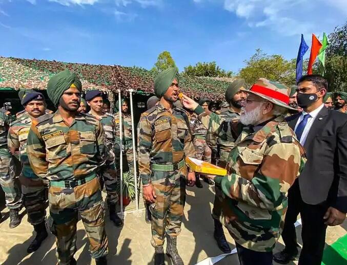 PM Modi will celebrate diwali with army personnel આ વર્ષે પણ સરહદ પર જવાનો સાથે દિવાળી મનાવી શકે છે PM Modi, કેદારનાથ અને બદ્રીનાથ મંદિરમાં કરશે પૂજા