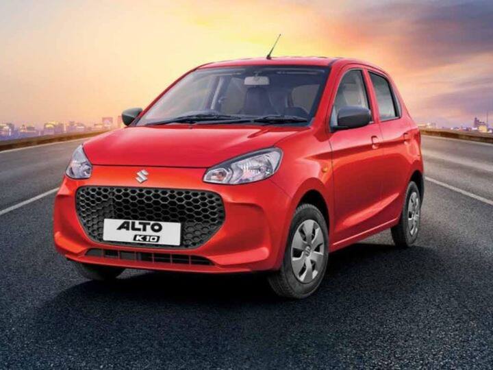 Maruti Alto K10: मारुतीच्या नुकत्याच लॉन्च झालेल्या या कारची एक्स-शोरूम किंमत 3.99 लाख ते 5.83 लाख रुपये आहे. या कारवर 39,000 रुपयांची सवलत उपलब्ध आहे.