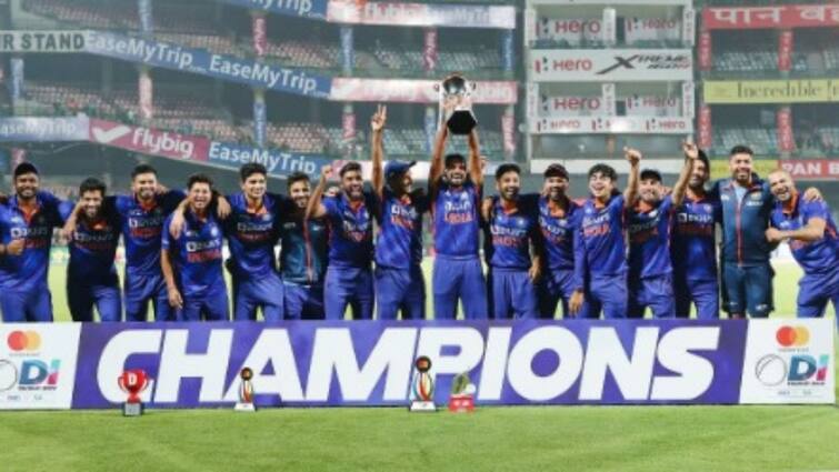 IND vs SA: After 2-1 Series Win, India Match Australia's Historic Team Record Set In 2003 IND vs SA: প্রোটিয়াদের বিরুদ্ধে সিরিজ জয়, অজিদের ১৯ বছর আগের রেকর্ড স্পর্শ ভারতের