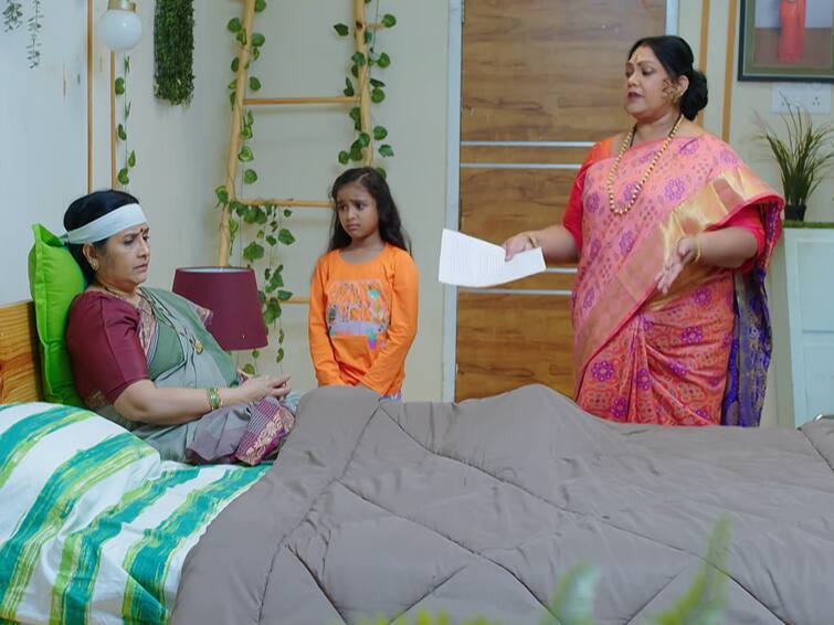 Ennenno Janmalabandham Serial October 12th Episode 258 Written Update Today Episode Ennenno Janmalabandham October 12th : సులోచనలో కదలిక తెచ్చేందుకు మాలిని సూపర్ ప్లాన్- అభికి వార్నింగ్ ఇచ్చిన యష్, వేద