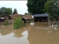 उफान पर घाघरा नदी, कई गांवों पर मंडरा रहा बाढ़ का खतरा! प्रशासन से मदद के इंतजार में हजारों लोग