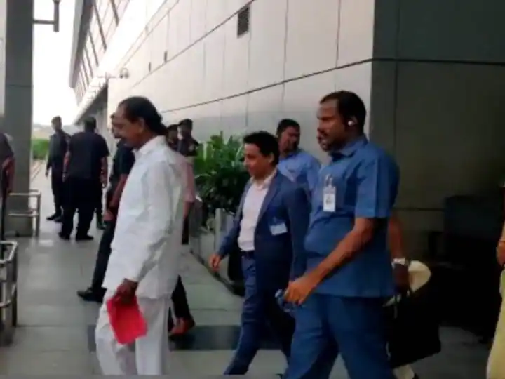 Telangana CM K Chandrasekhar Rao Visits Bharat Rashtra Samithi Office In Delhi