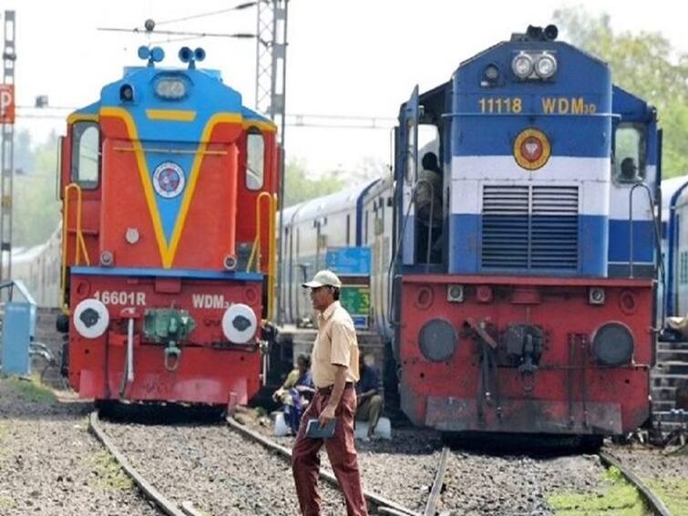 Cabinet Announces Bonus For Railway Employees Equaling 78 Days Of Wages தீபாவளிக்கு முன்பு இனிப்பான செய்தி...ரயில்வே ஊழியர்களுக்கு போனஸ்...மத்திய அரசு அறிவிப்பு