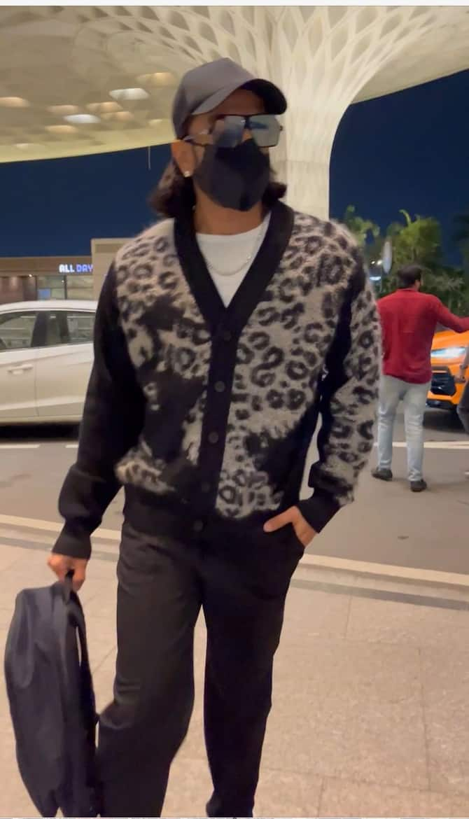 Photos Ranveer Singh dons Louis Vuitton at airport leaving for Cleveland  for NBA All-Star Game; Kartik Aaryan jets for shoot schedule (3)