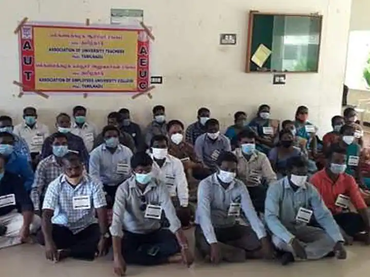 Are Guest Lecturers sacked?- Higher Education Secretary Explanation Guest lecturer Protest: கவுரவ விரிவுரையாளர்கள் பணி நீக்கமா?- உயர் கல்வித்துறை செயலர் விளக்கம்