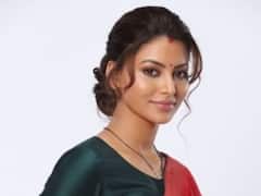 Urvashi Rautela Shares Cryptic Post About Karwa Chauth, Netizens Ask Her To Leave Rishabh Pant Alone