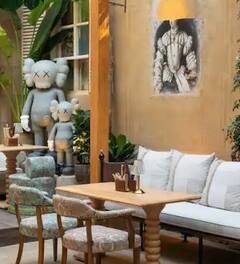 Virat Kohli's Restaurant: કિશોર કુમારના બંગલામાં વિરાટ કોહલીએ શરૂ કરી રેસ્ટોરન્ટ, જુઓ સુંદર તસવીરો