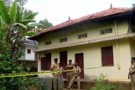 Kerala Murder Case: two women dismembered bodies found in pathanamthitta kerala state Kerala: વિચિત્ર કિસ્સોઃ ધન પ્રાપ્તિ કરવાના ચક્કરમાં બે મહિલાઓની માનવ બલિ ચઢાવાઇ, પોલીસે ત્રણને પકડ્યા